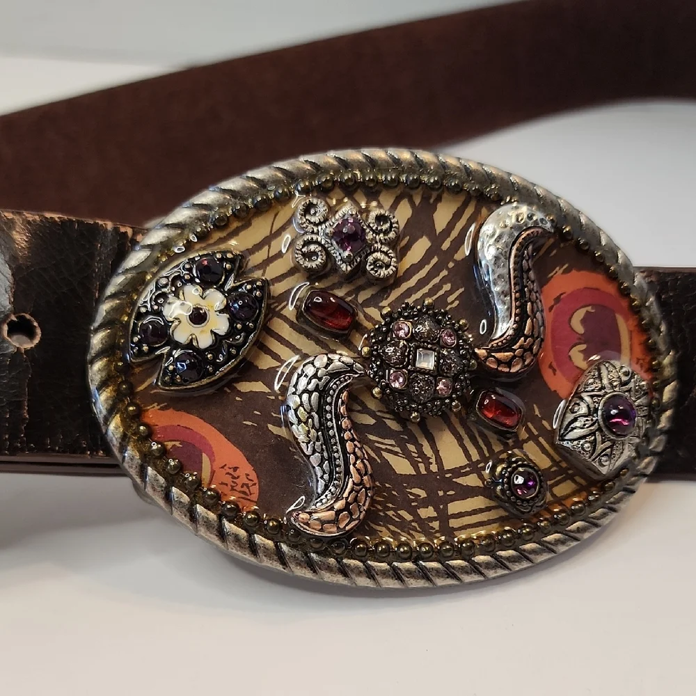 Western Belt Buckle Oval Embellished Brown & Brass Tones W/ Brown Belt